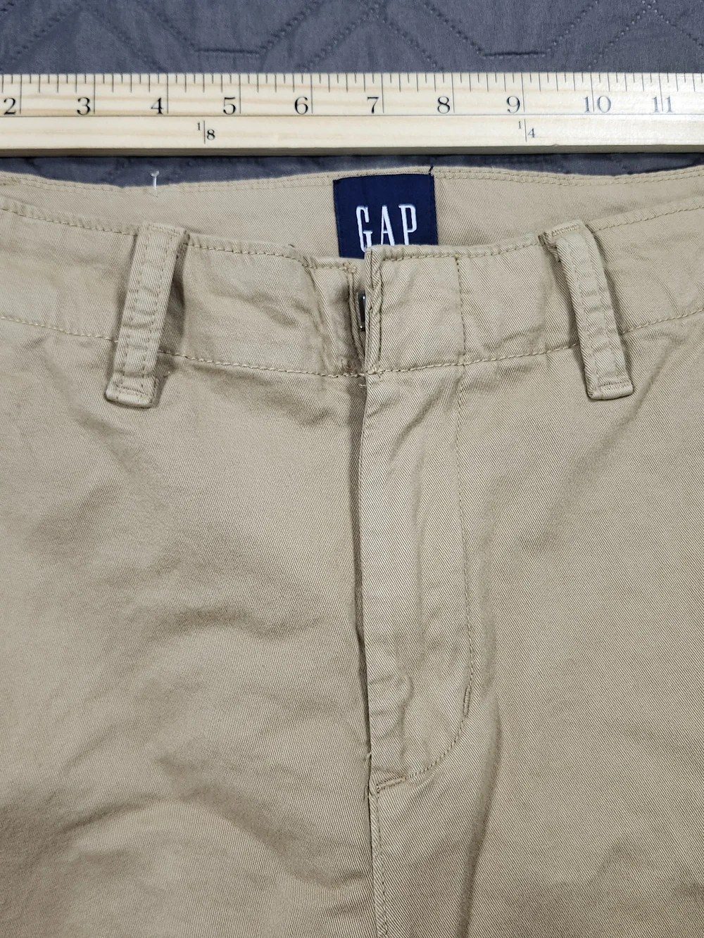 Gap Beige chino pants classic straight-leg cut Boys Size 4